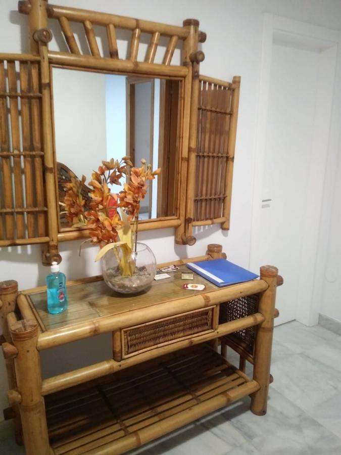 Nerja Solymar Apartment Bagian luar foto