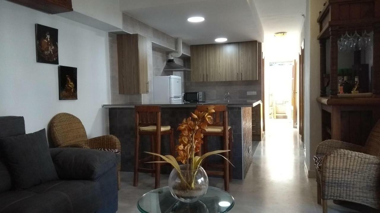 Nerja Solymar Apartment Bagian luar foto