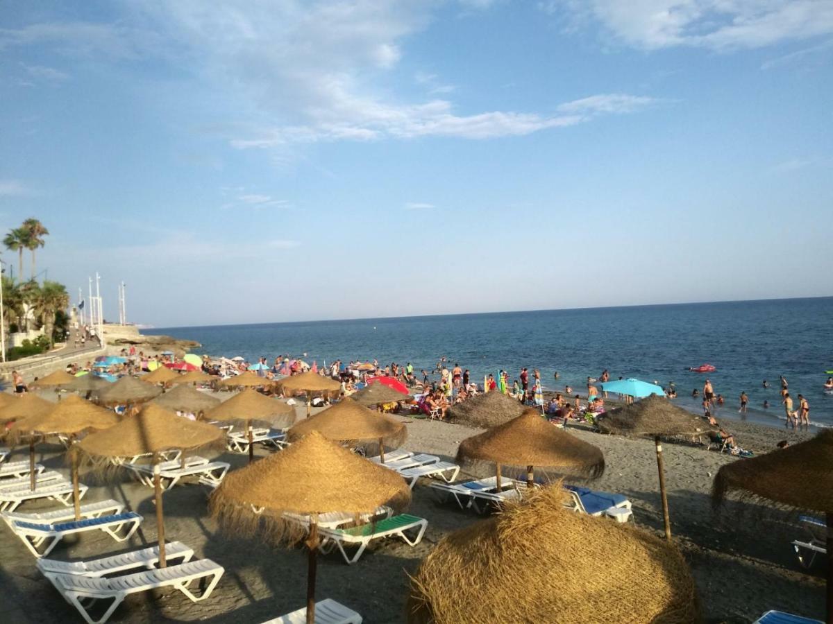 Nerja Solymar Apartment Bagian luar foto
